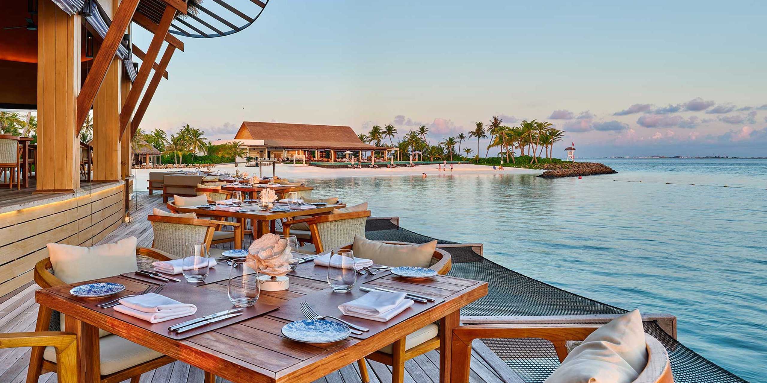 Hilton-Maldives-Amingiri-Resort-Spa